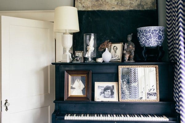 Your Guide To Framed Art For Small Spaces